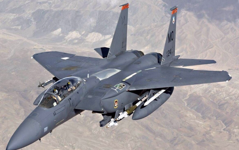 Iran Tembak Jatuh Pesawat Tempur Canggih F-15E Strike Eagle Milik AS